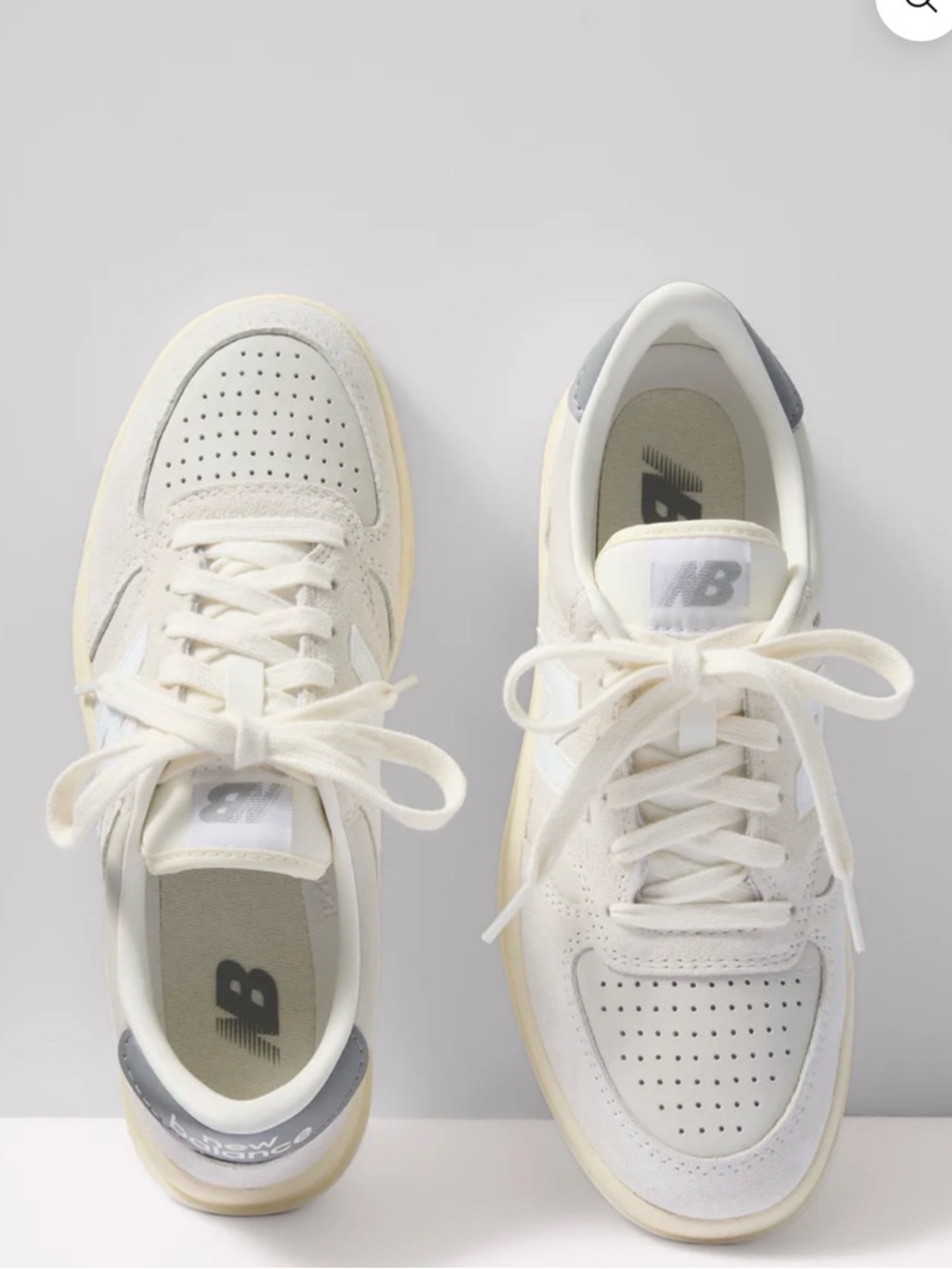 New Balance T500 Cream/White Sneakers